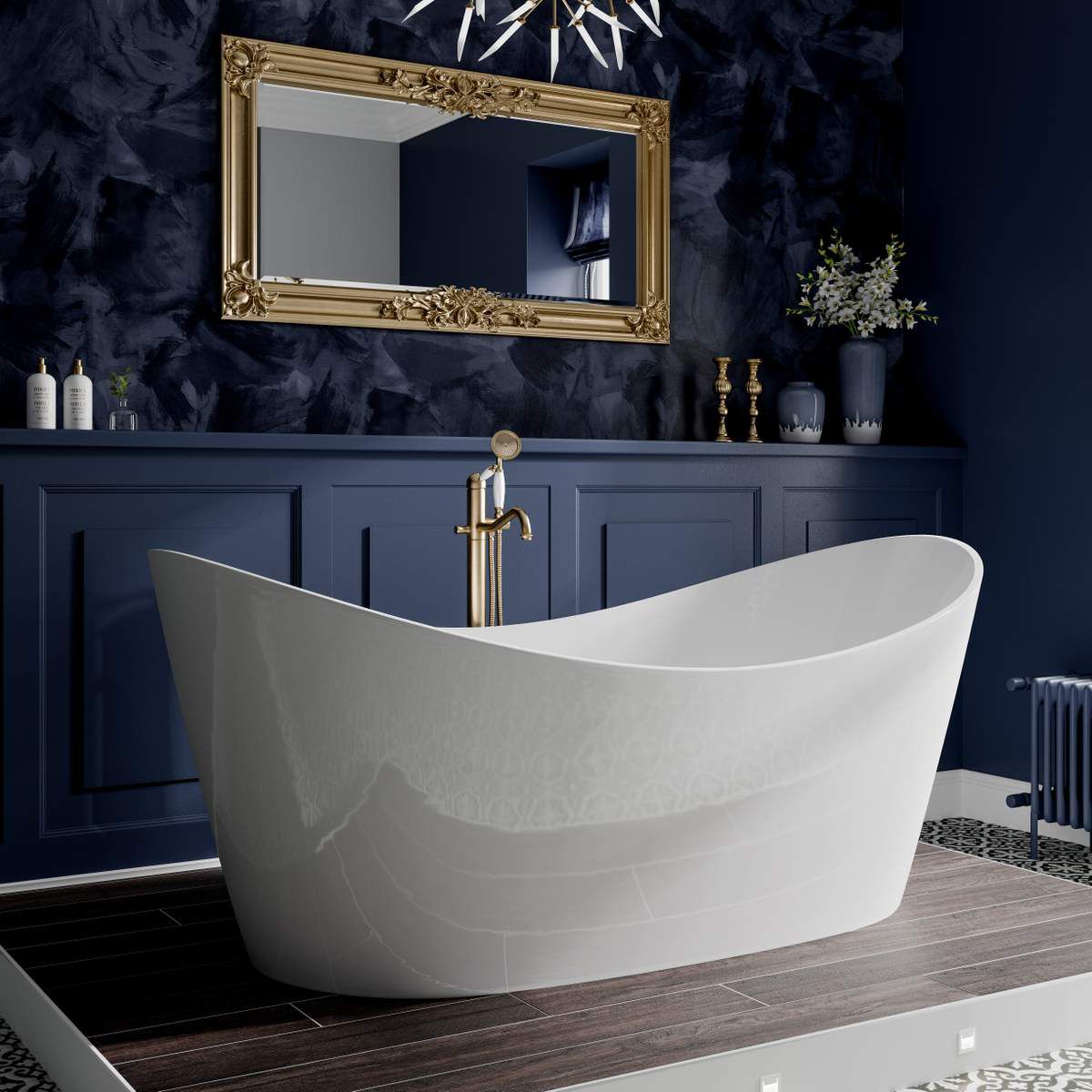 image example of a freestanding bath