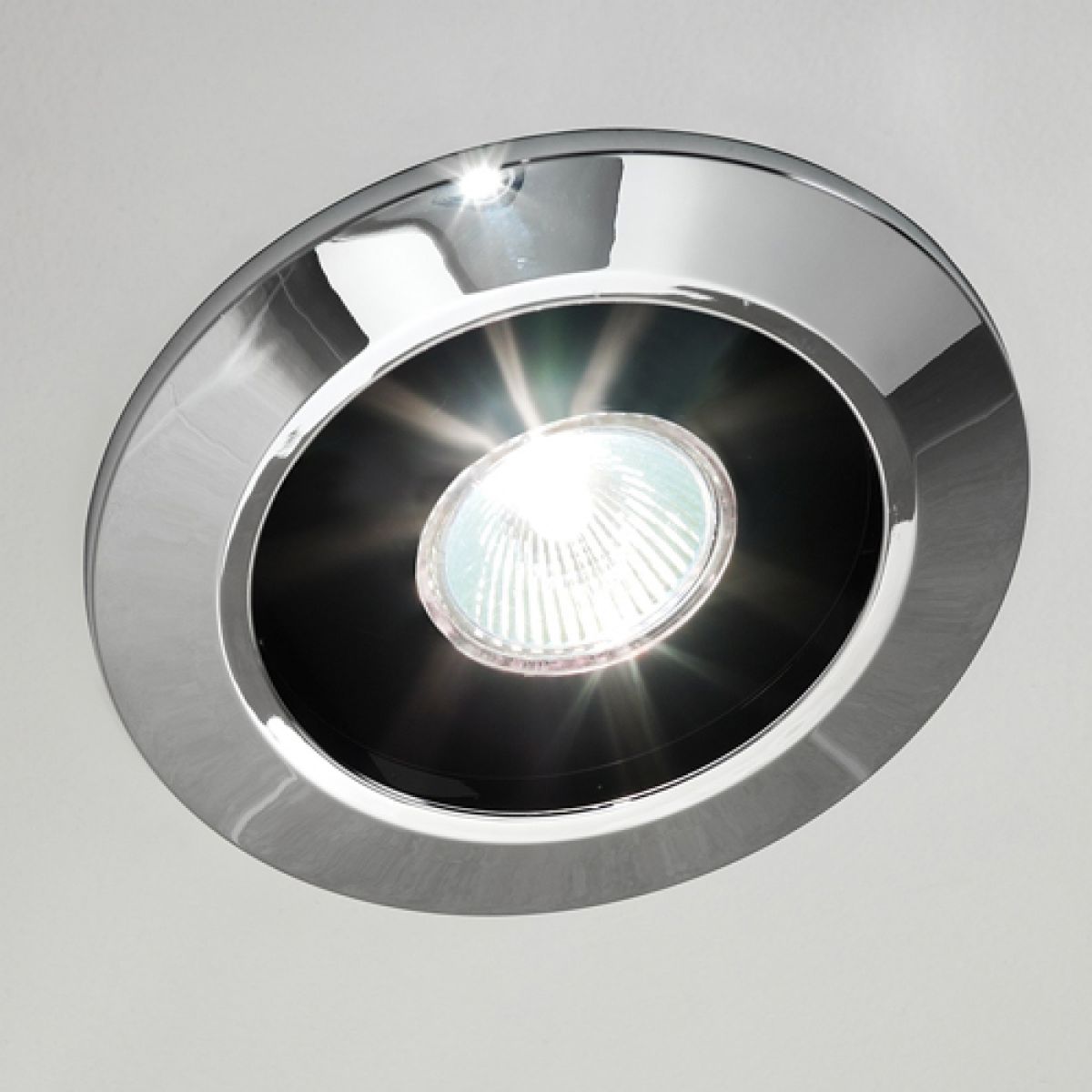 Zehnder Silent Ceiling Fan (IP24) : UK Bathrooms