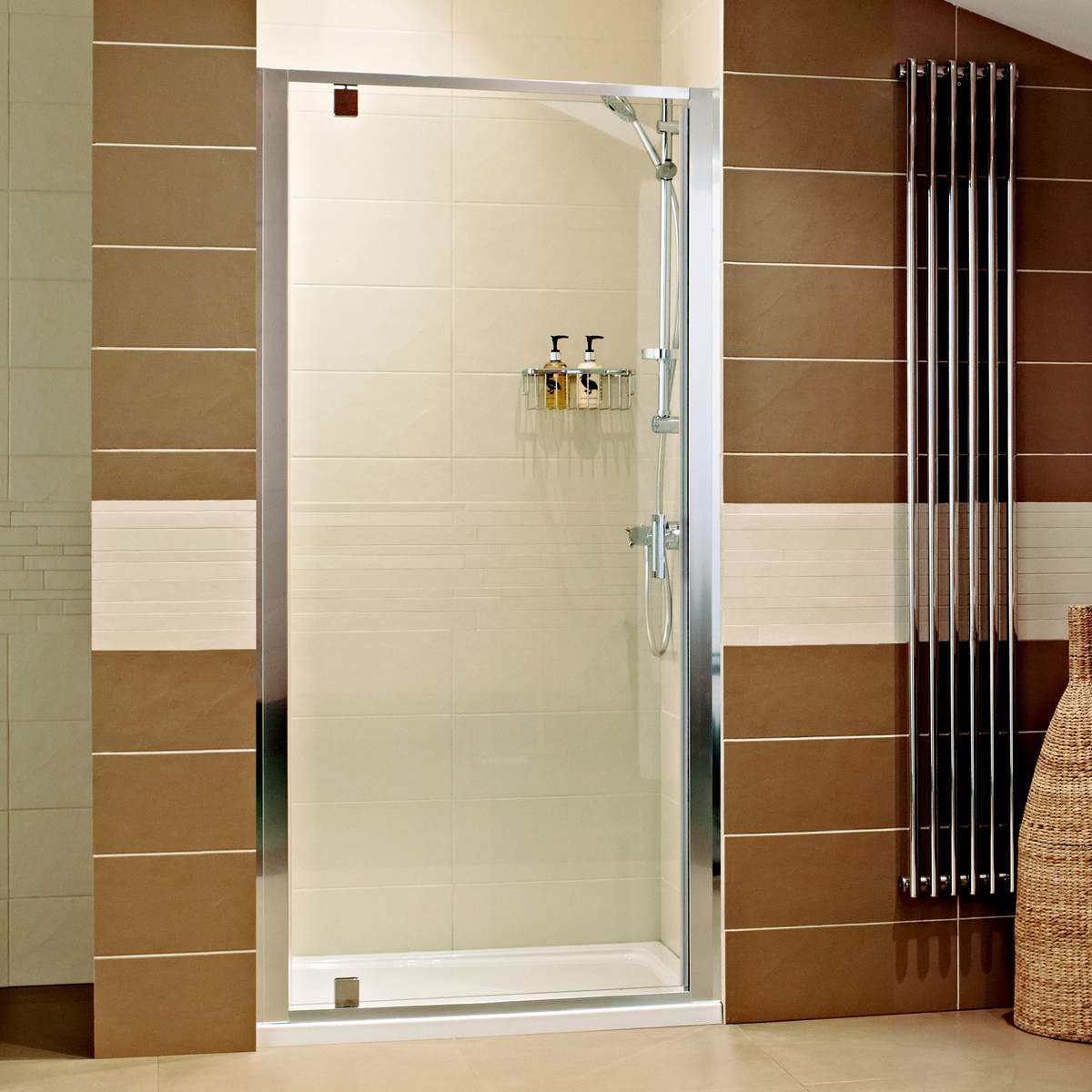 Shower door. Стеклянная дверь в душевую. Стеклянные двери для душевой. Пластиковая дверь для душа.