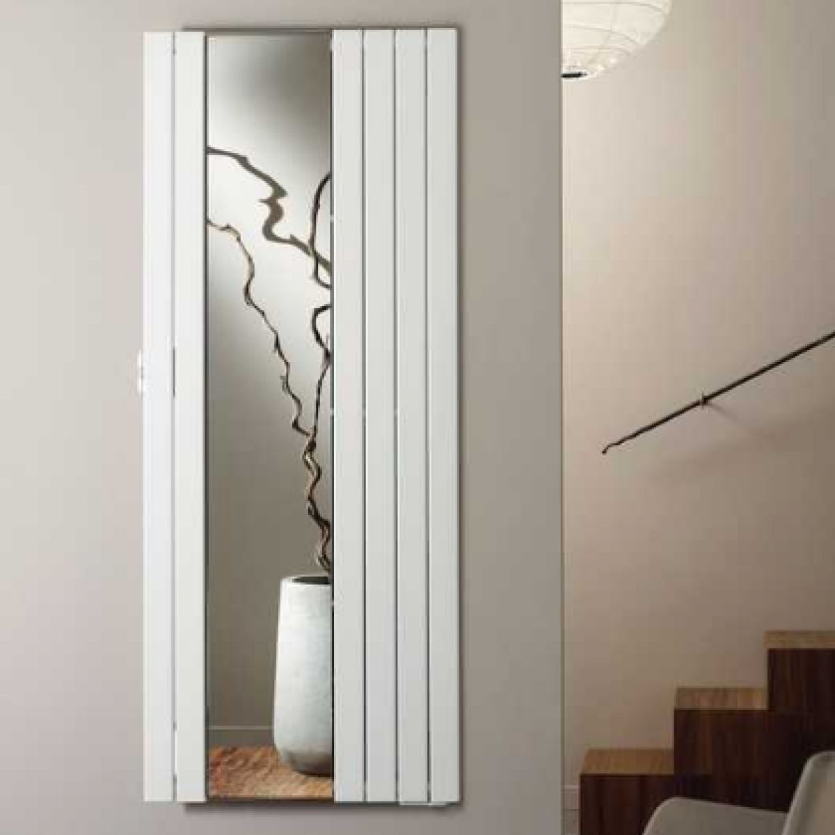 picture of a contemporary bathroom radiator