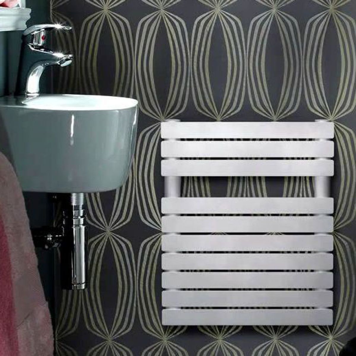 picture of a cloakroom radiator