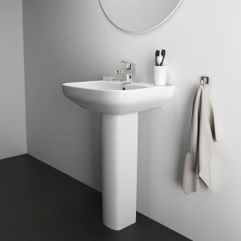 Ideal Standard i.life A 60cm Washbasin with a Taphole in White