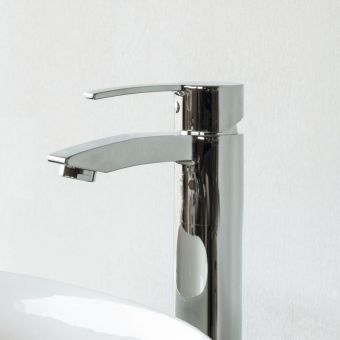 Britton Sapphire Single Lever Bath Filler - Stand-pipe not included