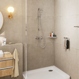 hansgrohe Vernis Blend Shower Set 100 Vario EcoSmart with Shower Bar Crometta 650mm in Chrome
