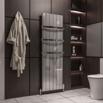 UK Bathrooms Essentials Manitoba Vertical Aluminium Radiator in Polished Aluminium