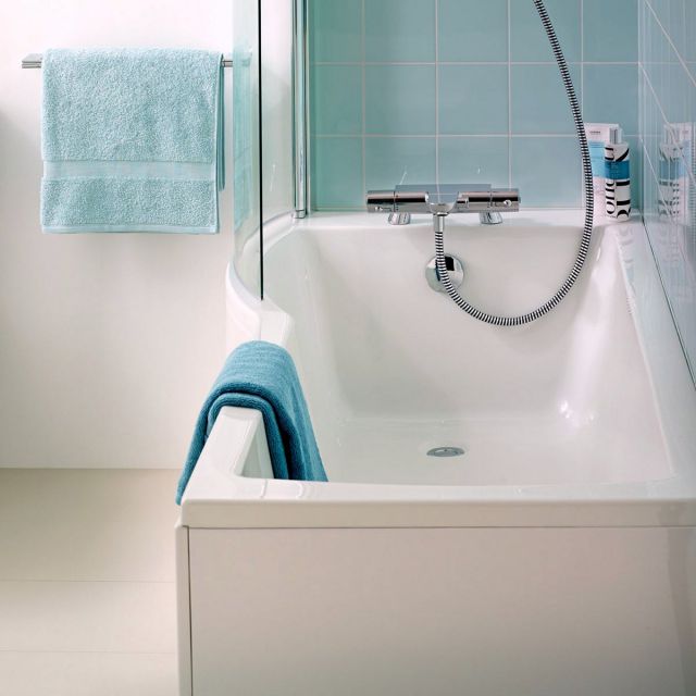 Ideal Standard Tempo Arc Idealform P Shaped Shower Bath