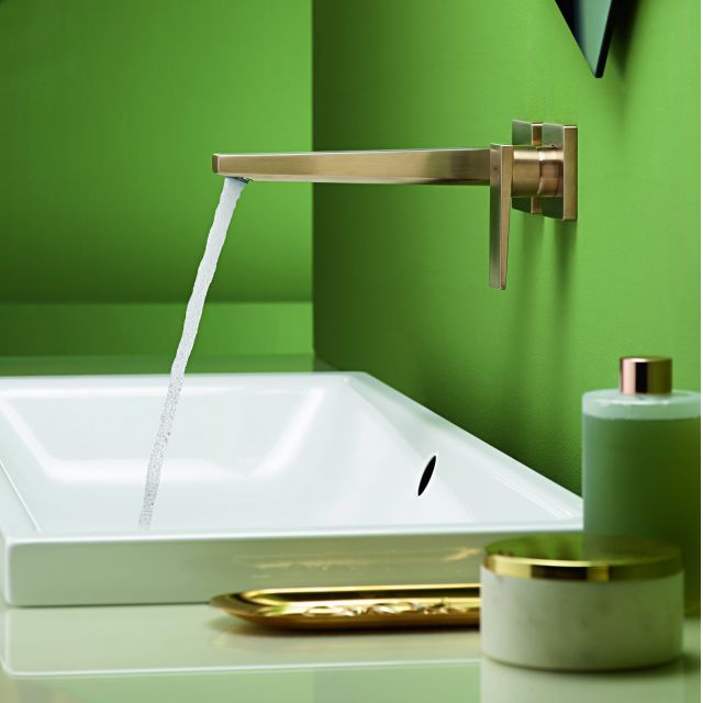hansgrohe Metropol Wall Mounted Single Lever Basin Mixer Tap in Brushed Bronze - 32526140
