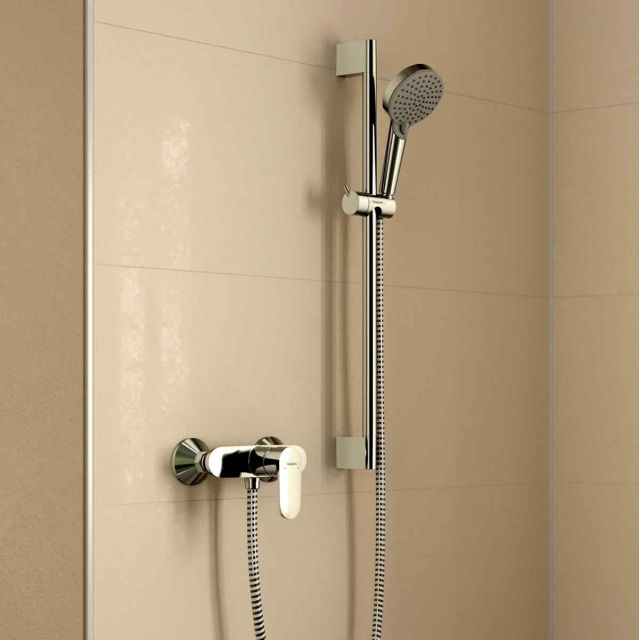 hansgrohe Vernis Blend Single Lever Shower Mixer in Chrome - 71640000