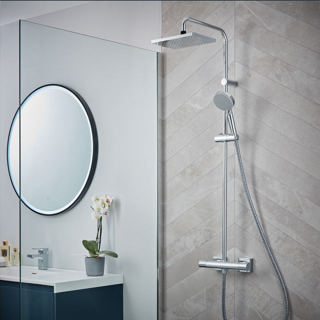 hansgrohe Vernis Shape Showerpipe 230 1jet EcoSmart with Thermostat in Chrome - 26097000