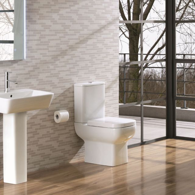 UK Bathrooms Essentials Oka Close Coupled Toilet
